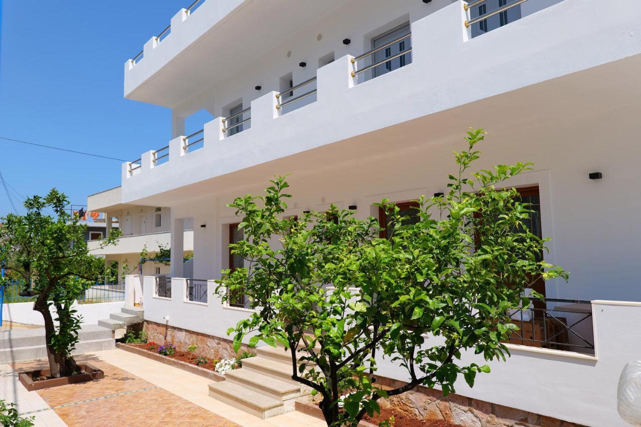 Iljo Apartments Ksamil Exterior photo